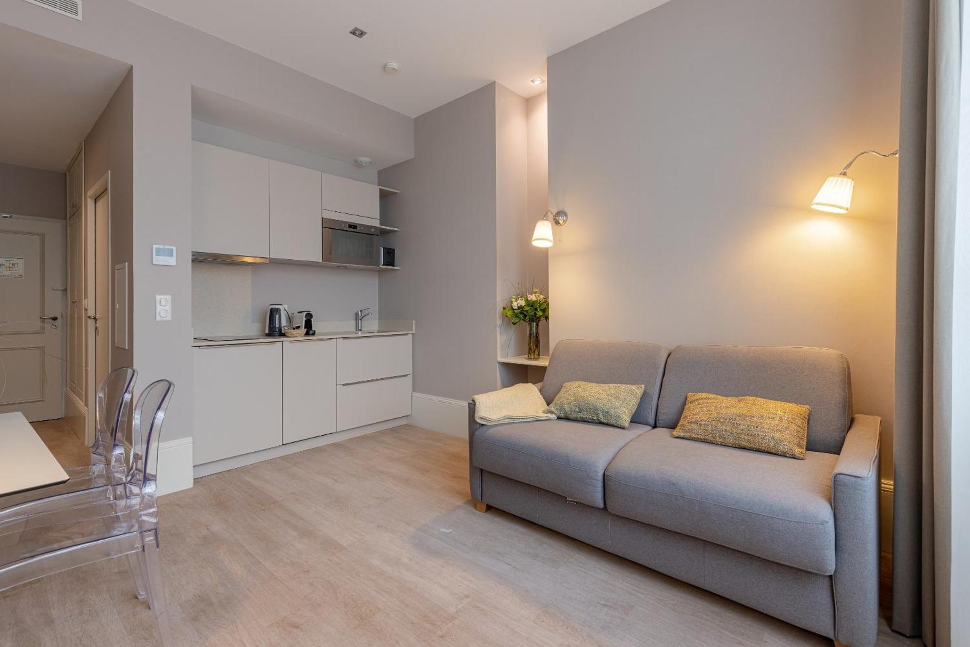 La Maison Blanche - Apparthotels De Charme Chic & Cosy A 350M Du Coeur De Ville De Limoges - Acces Autonome Стая снимка