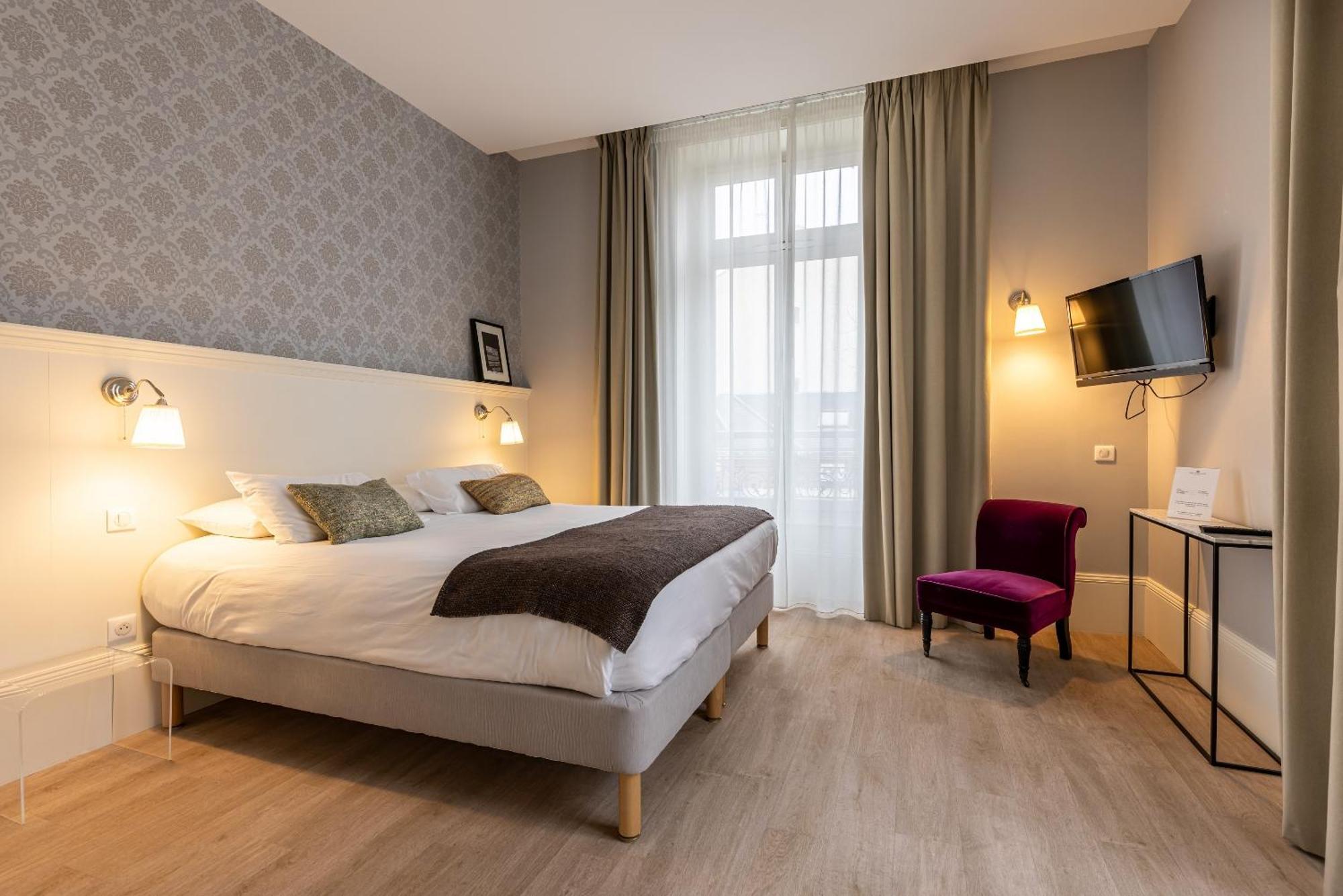 La Maison Blanche - Apparthotels De Charme Chic & Cosy A 350M Du Coeur De Ville De Limoges - Acces Autonome Стая снимка
