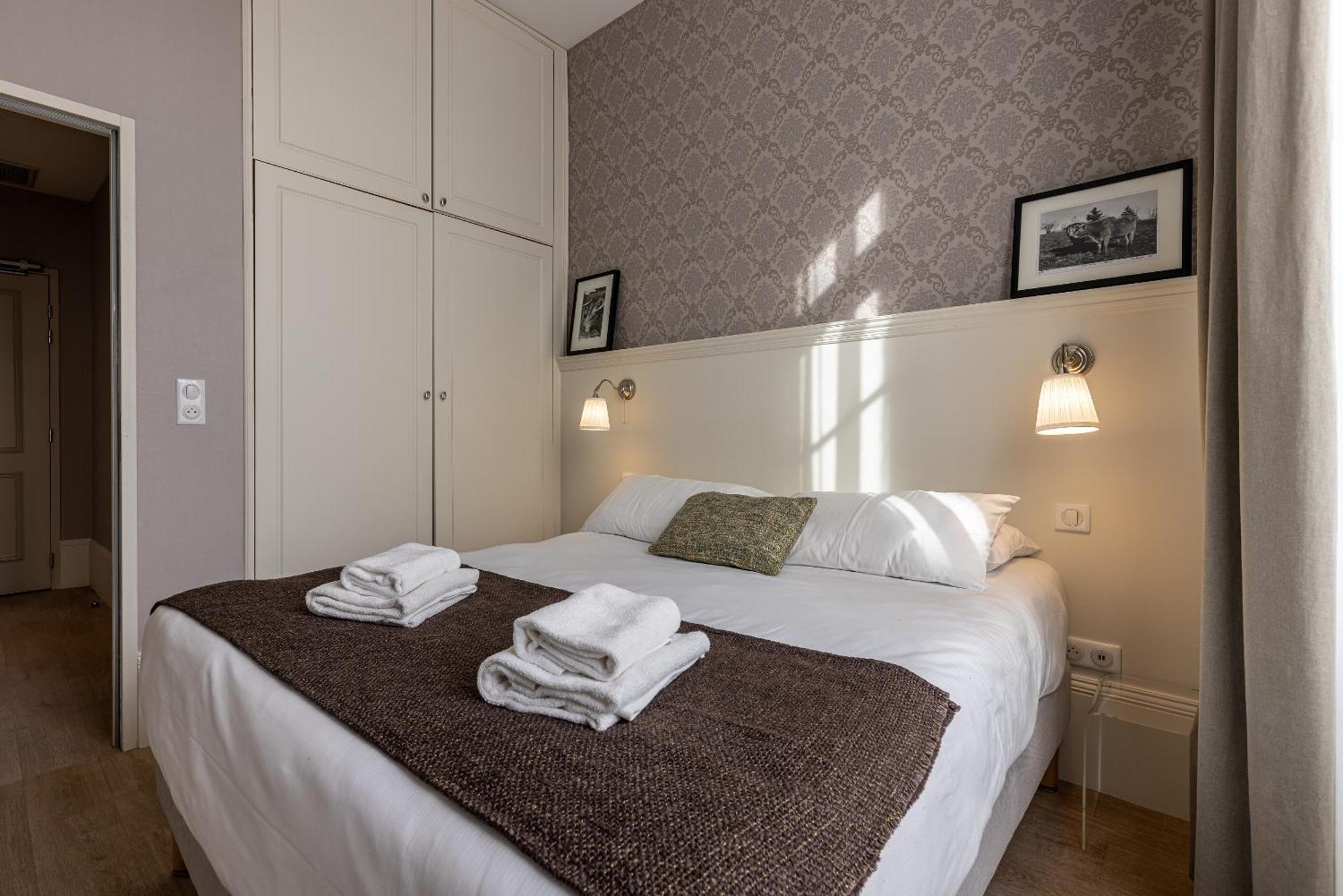 La Maison Blanche - Apparthotels De Charme Chic & Cosy A 350M Du Coeur De Ville De Limoges - Acces Autonome Стая снимка