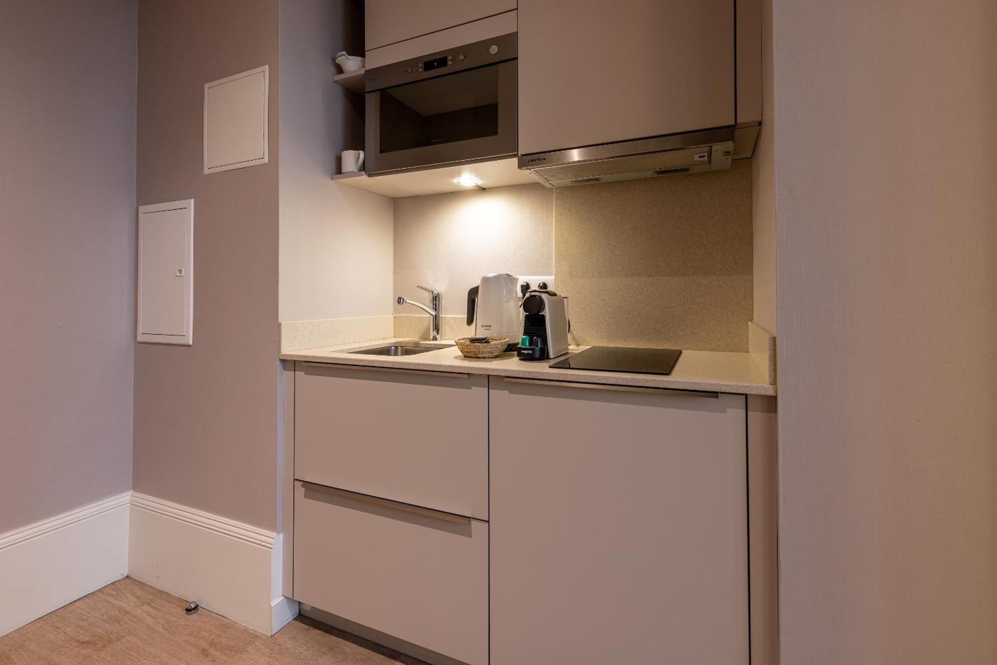 La Maison Blanche - Apparthotels De Charme Chic & Cosy A 350M Du Coeur De Ville De Limoges - Acces Autonome Екстериор снимка